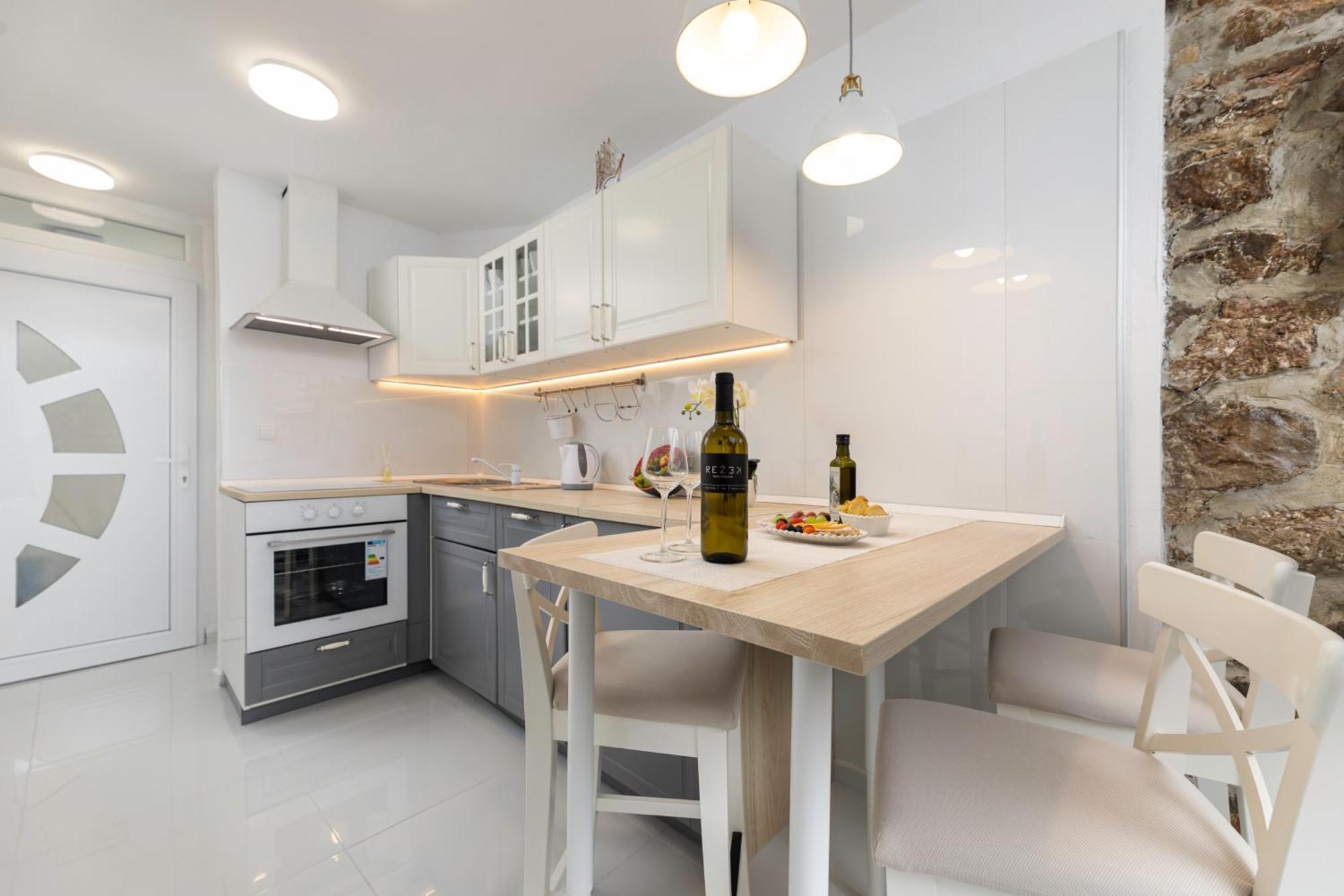 Apartment Gaviota Krk 크르크 외부 사진